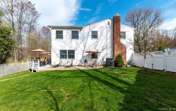 $685,500 | 148 Lake Road, Valley Cottage, NY 10920