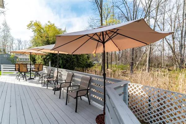 $685,500 | 148 Lake Road, Valley Cottage, NY 10920