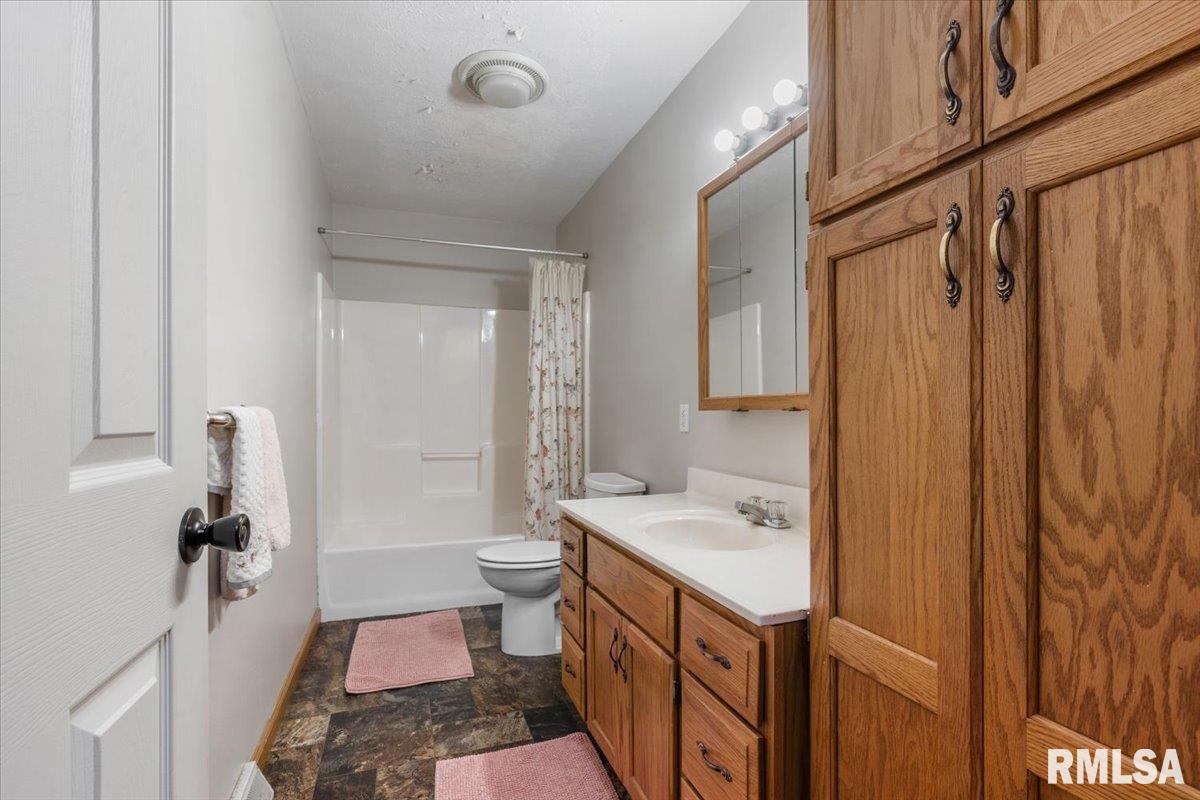 3053 Twin Lakes Drive Springfield, IL 62707 - Photo 21 of 31