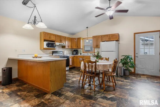 $150,000 | 3053 Twin Lakes Drive, Springfield, IL 62707