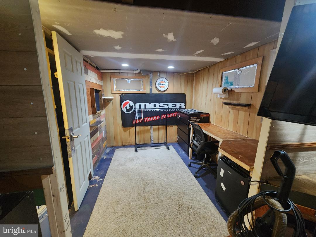 2803 New Falls Road Levittown, PA 19056 - Photo 24 of 25 Workshop