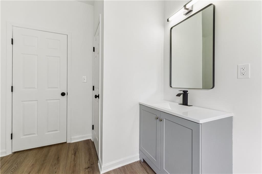 437 Collier Ridge Drive Northwest Atlanta, GA 30318 - Photo 23 of 38