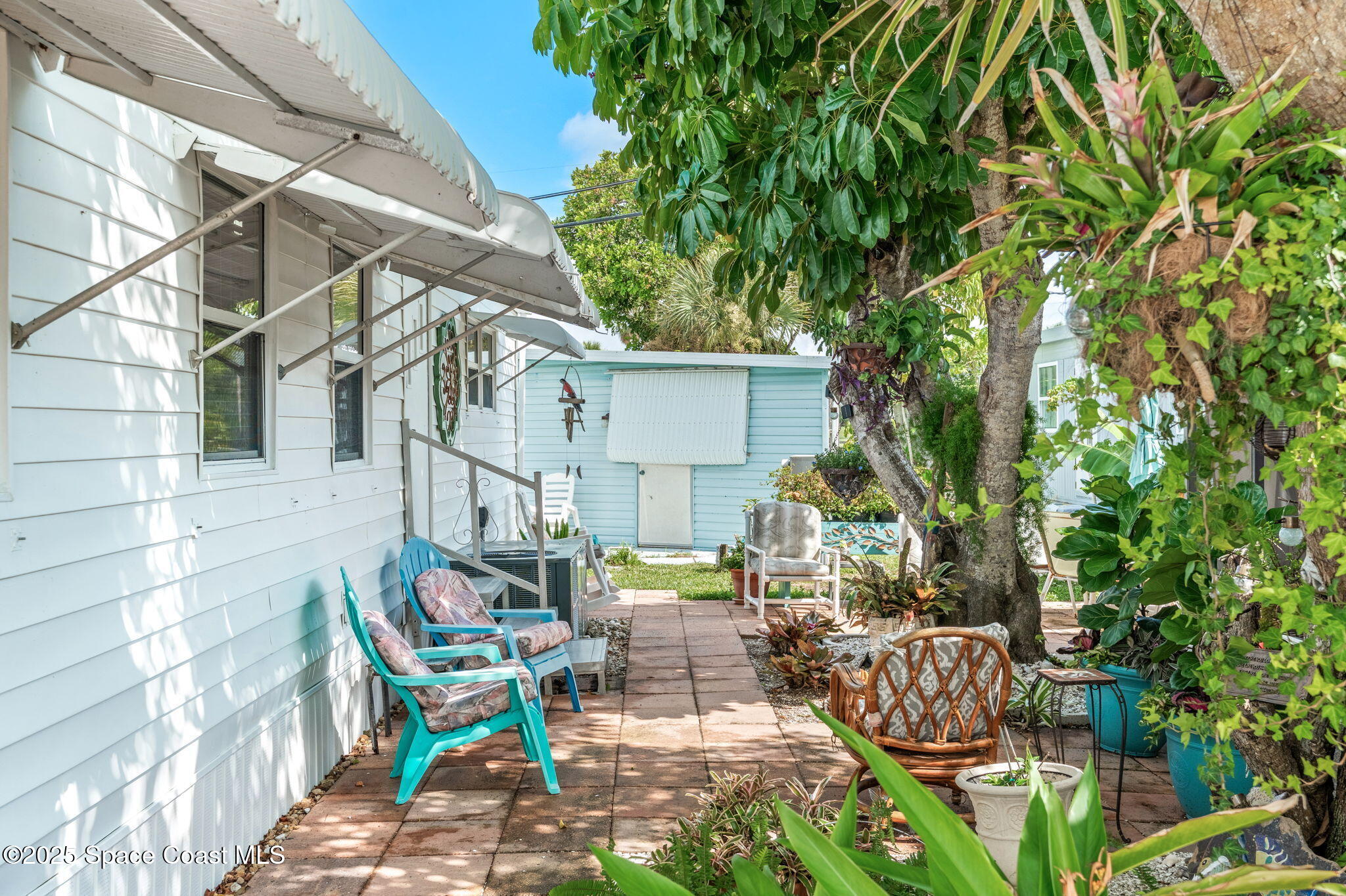 2580 Florida A1A, Unit 43 Melbourne Beach, FL 32951 - Photo 11 of 59 27-web-or-mls-DSC01905HDR