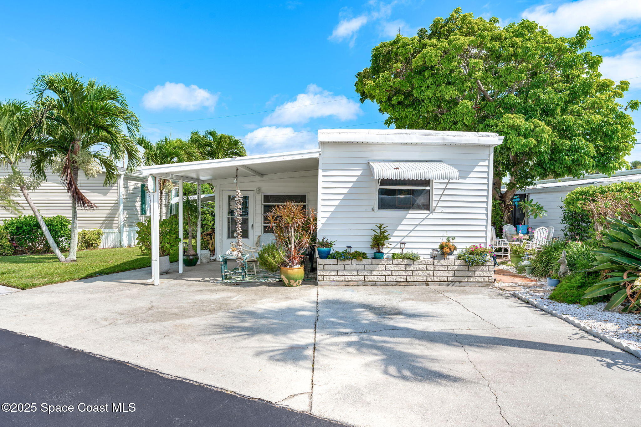 2580 Florida A1A, Unit 43 Melbourne Beach, FL 32951 - Photo 13 of 59 1-web-or-mls-DSC01898