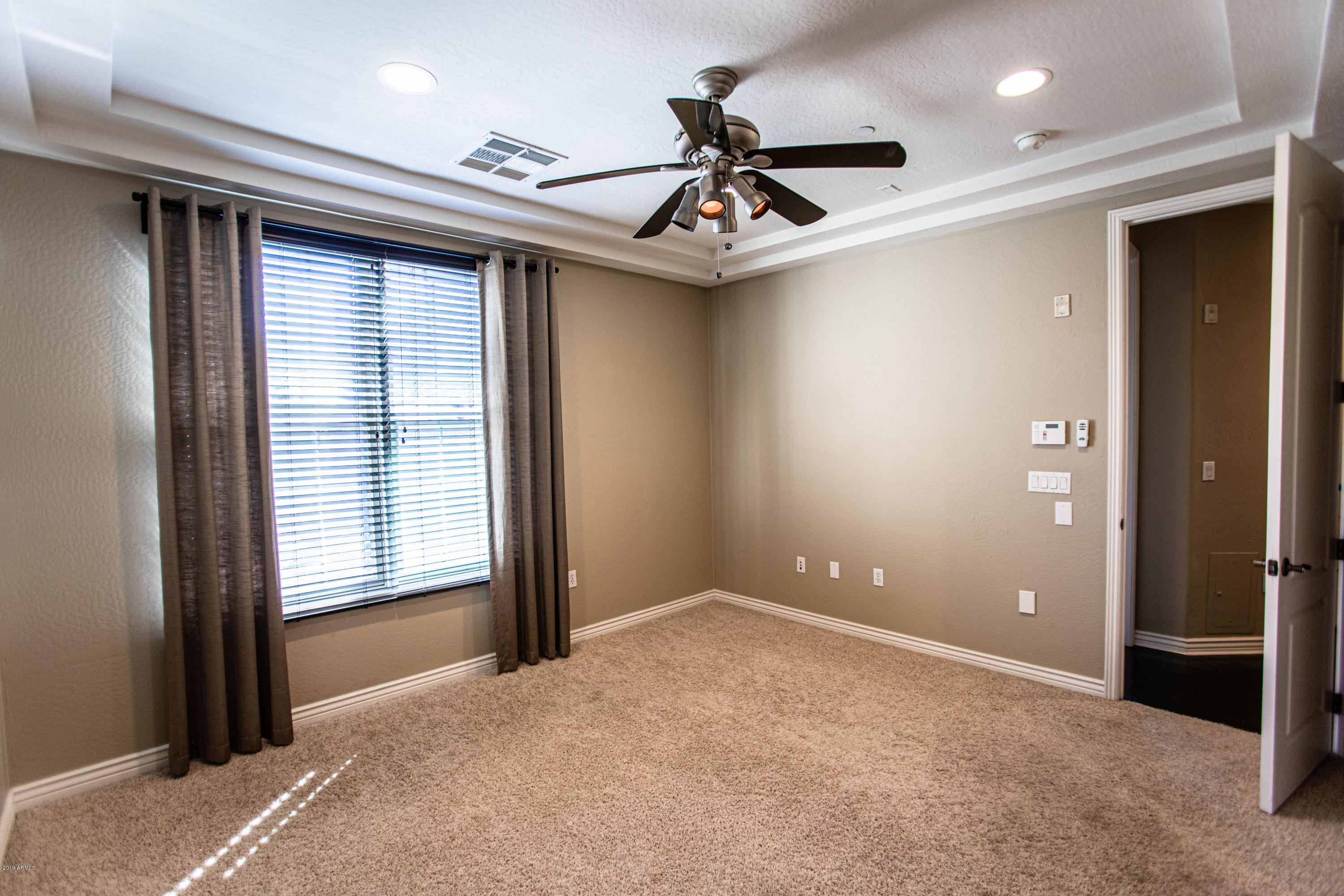 2422 East Roma Avenue Phoenix, AZ 85016 - Photo 11 of 39 Roma-34