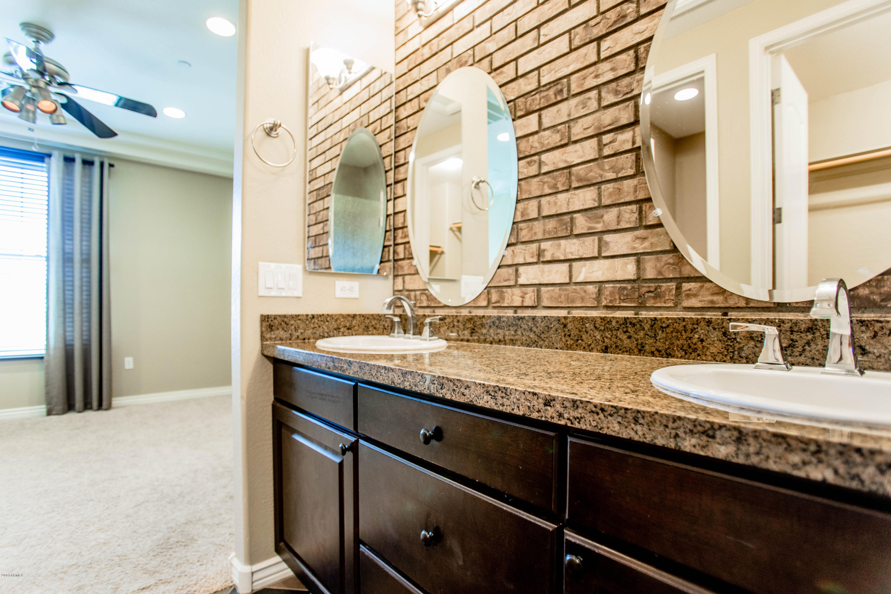 2422 East Roma Avenue Phoenix, AZ 85016 - Photo 15 of 39 Roma-33