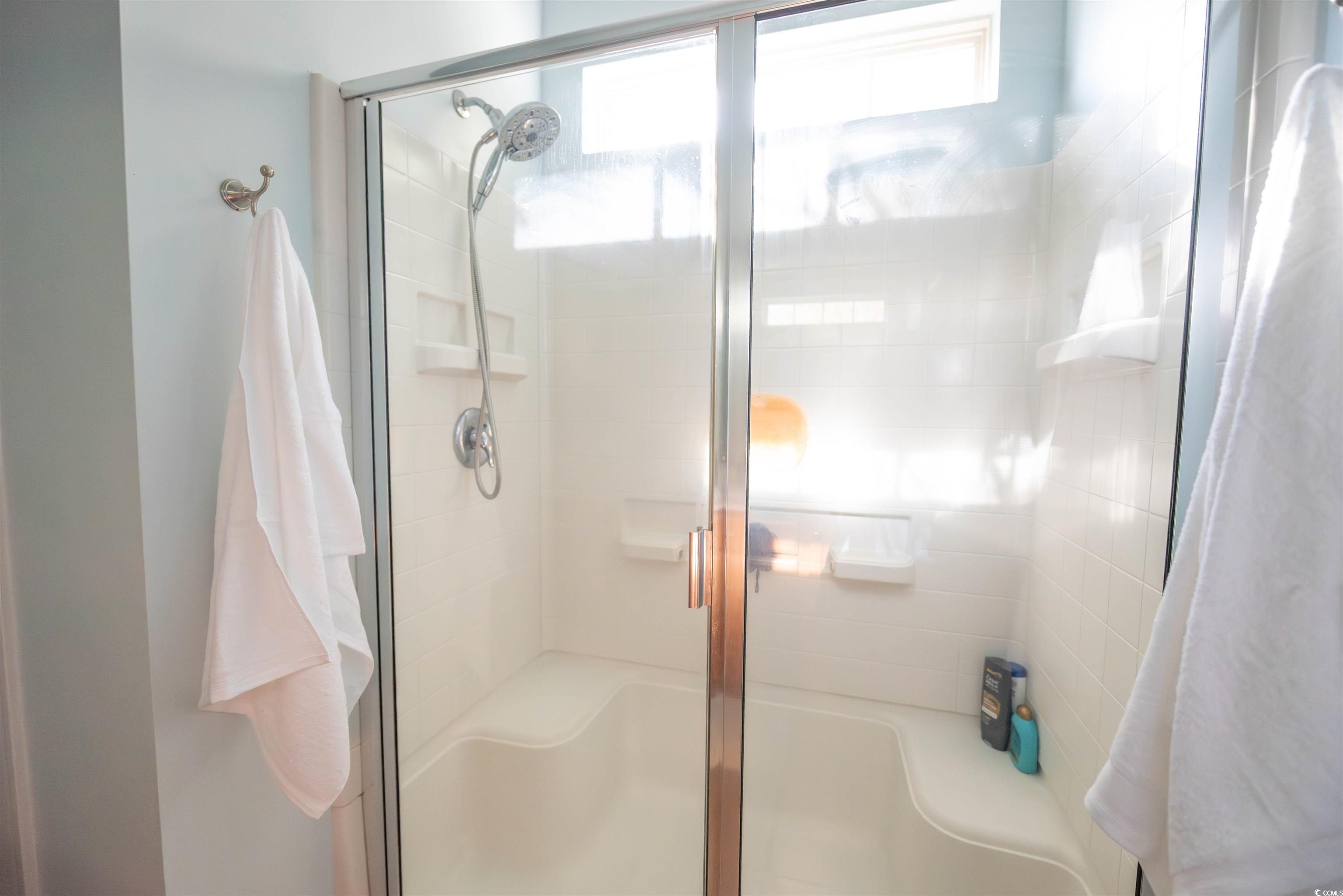 209 Golden Oaks Drive Murrells Inlet, SC 29576 - Photo 21 of 40 View of full bath