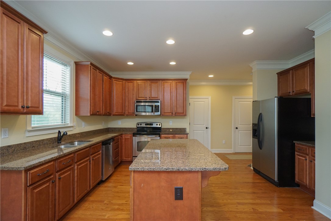 104 Queensdale End, Unit END Anderson, SC 29621 - Photo 11 of 34 Gallery Image 11