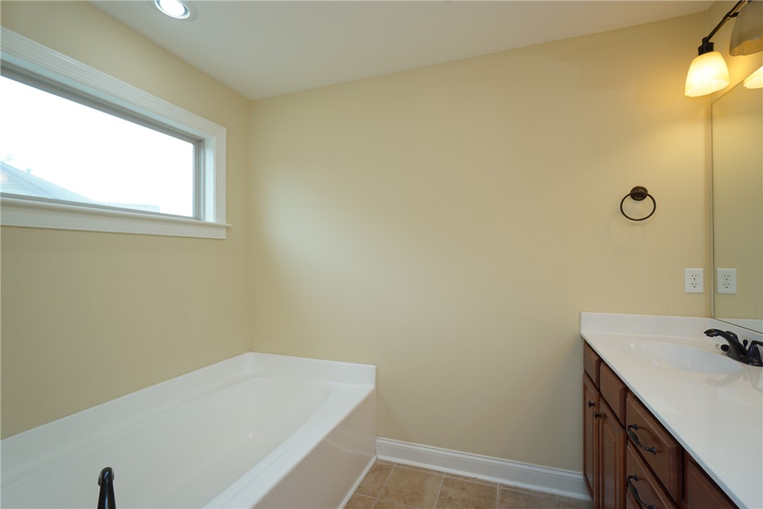 104 Queensdale End, Unit END Anderson, SC 29621 - Photo 24 of 34 Gallery Image 24