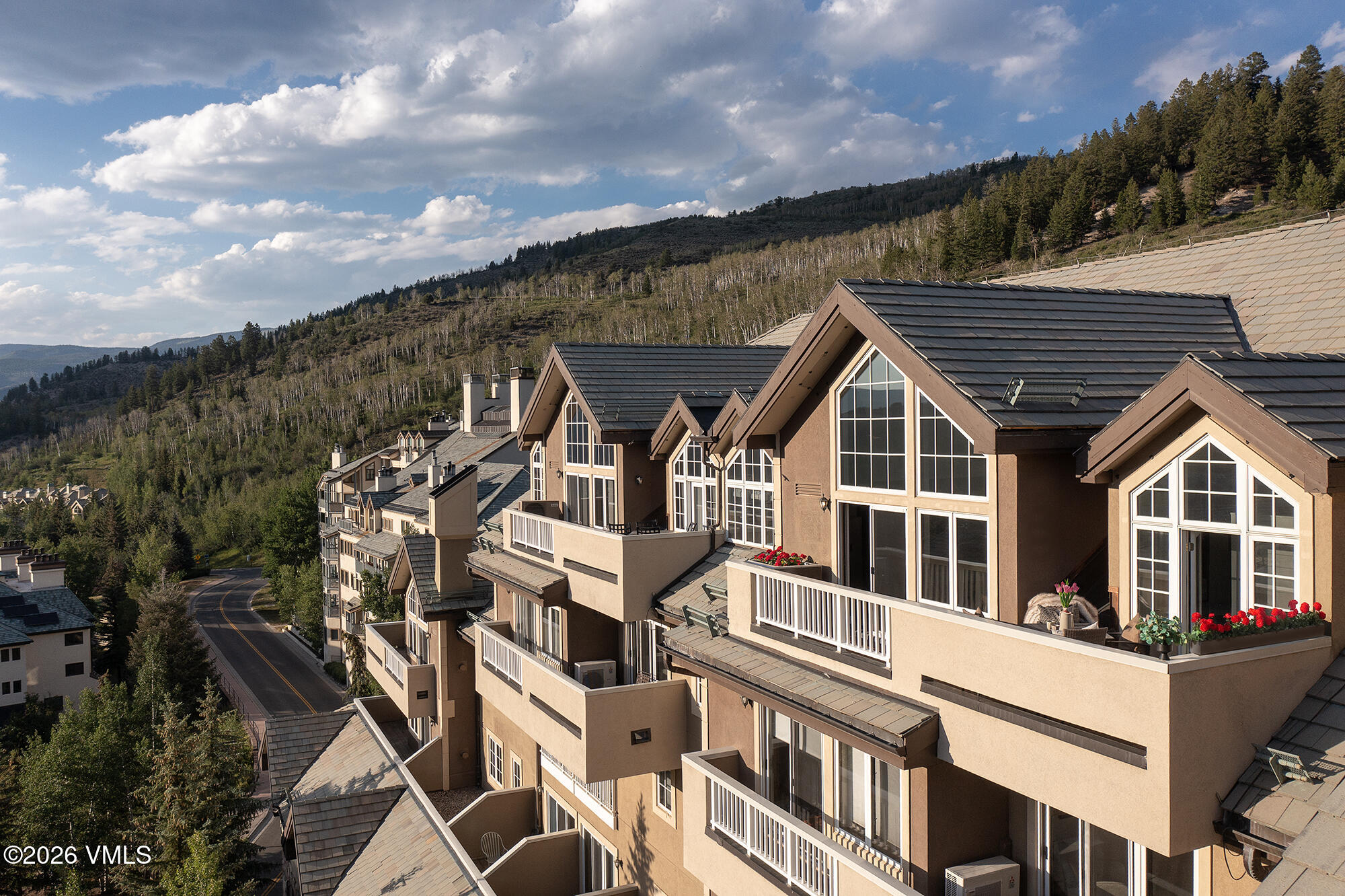 210 Offerson Road, Unit R407 Beaver Creek, CO 81620 - Photo 4 of 18 DJI_0066