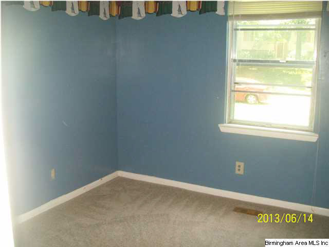 3015 Summit Ridge Drive Adamsville, AL 35005 - Photo 2 of 3