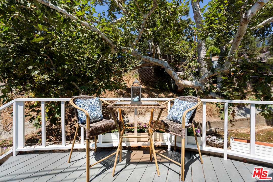 64 Paradise Cove Road Malibu, CA 90265 - Photo 14 of 17 Gallery Image 14