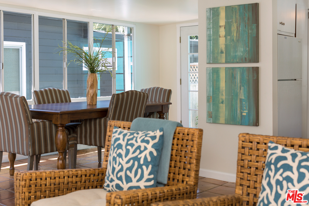 64 Paradise Cove Road Malibu, CA 90265 - Photo 5 of 17 Gallery Image 5