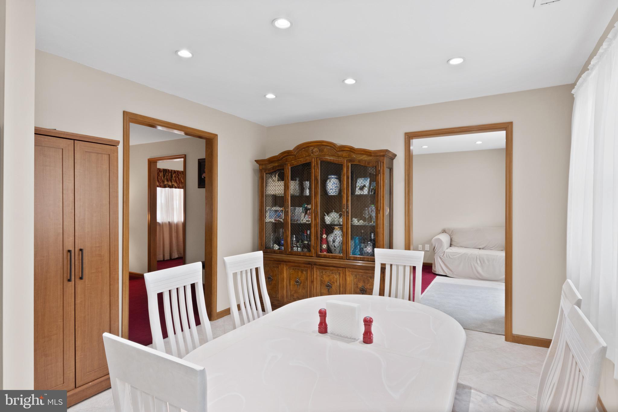 49 Edinburgh Road Blackwood, NJ 08012 - Photo 13 of 30
