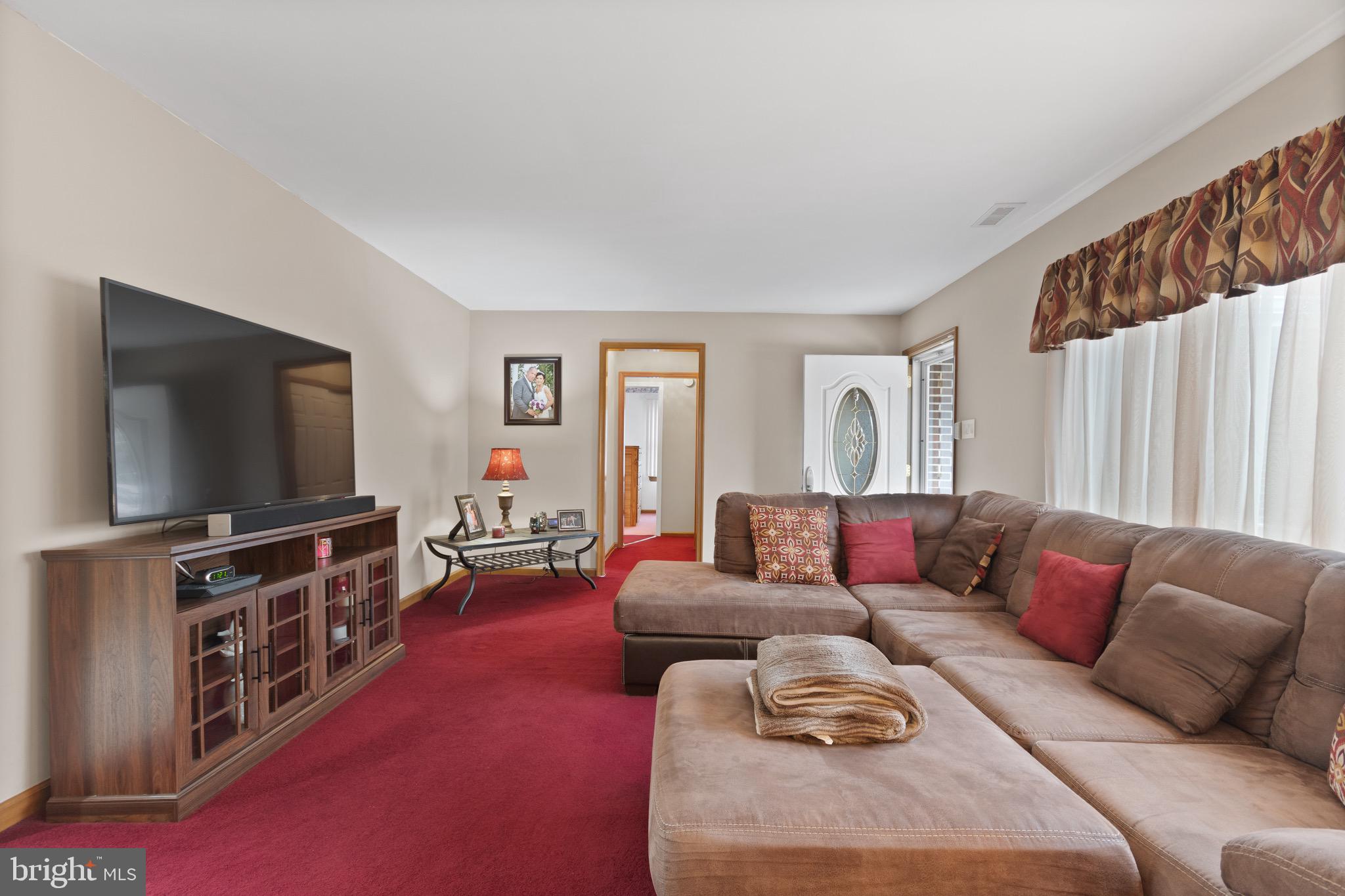 49 Edinburgh Road Blackwood, NJ 08012 - Photo 15 of 30