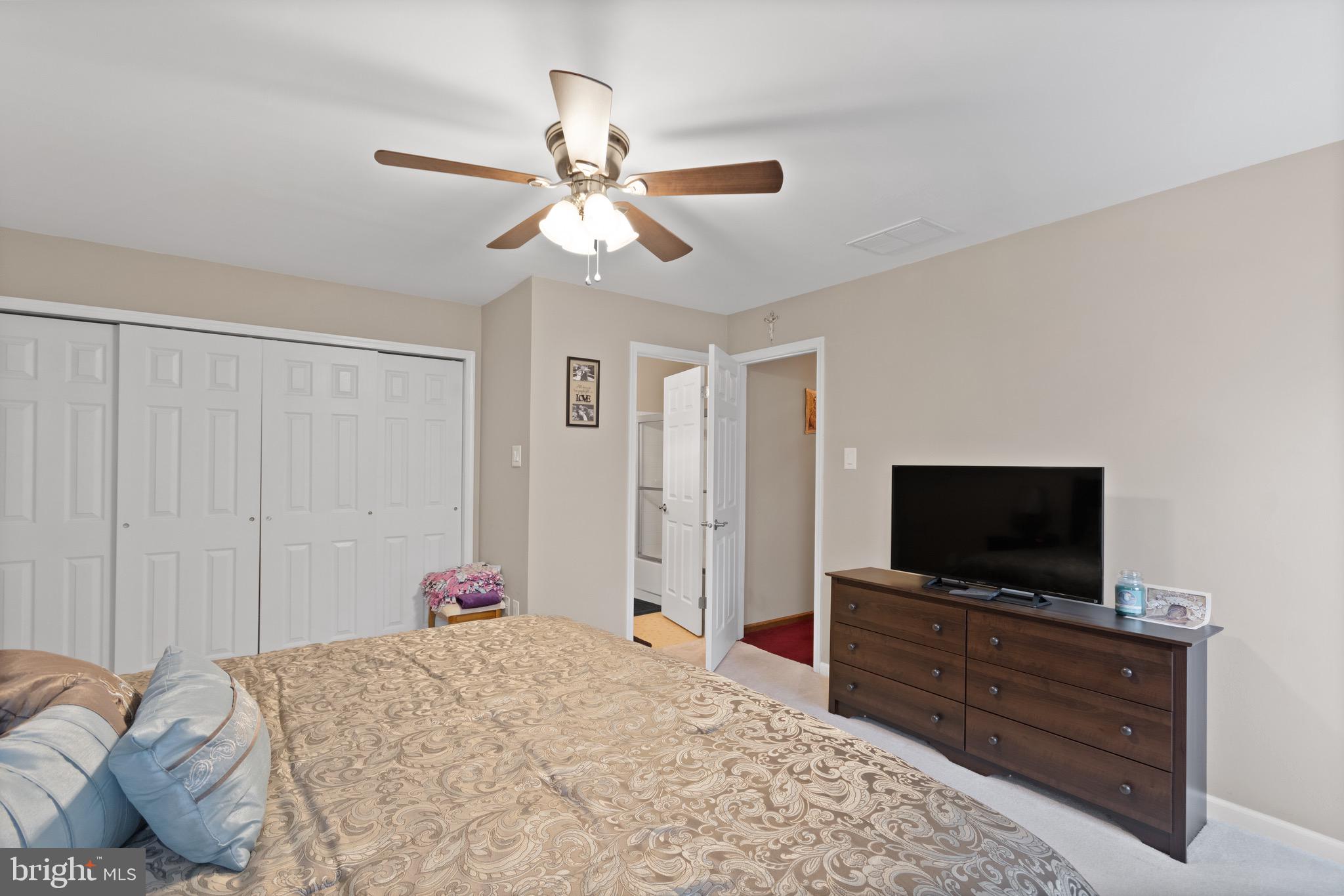 49 Edinburgh Road Blackwood, NJ 08012 - Photo 19 of 30
