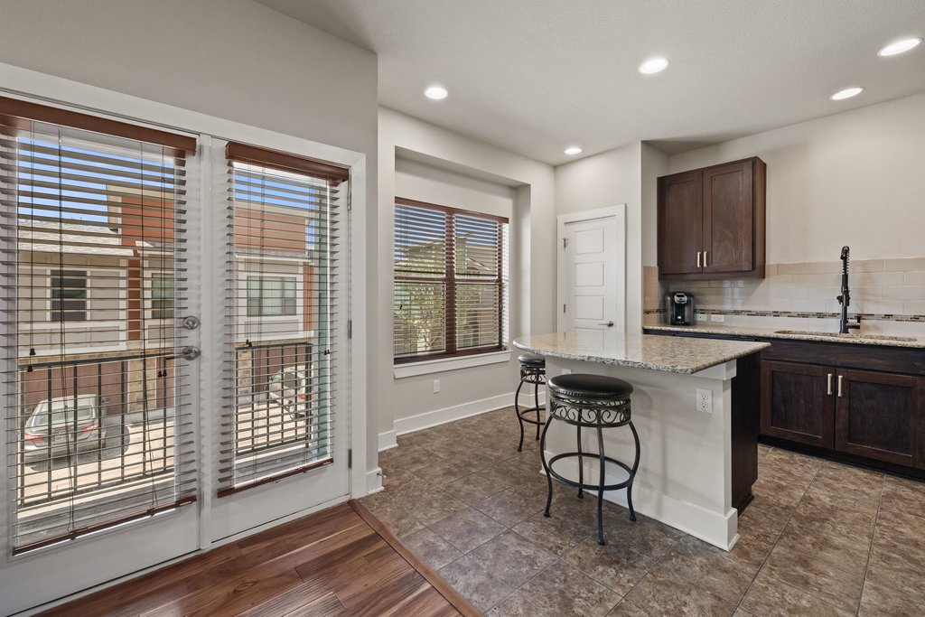 1504 Lorraine Loop, Unit B Austin, TX 78758 - Photo 6 of 24