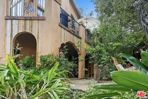 $1,999,000 | 754 Basin Drive, Topanga, CA 90290