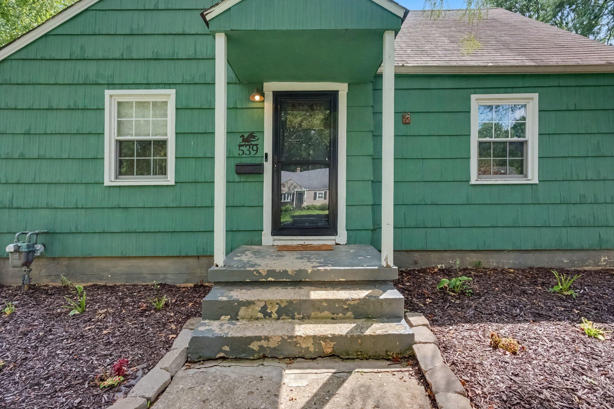 539 Blenheim Road Columbus, OH 43214 - Photo 3 of 35 008_file_5174