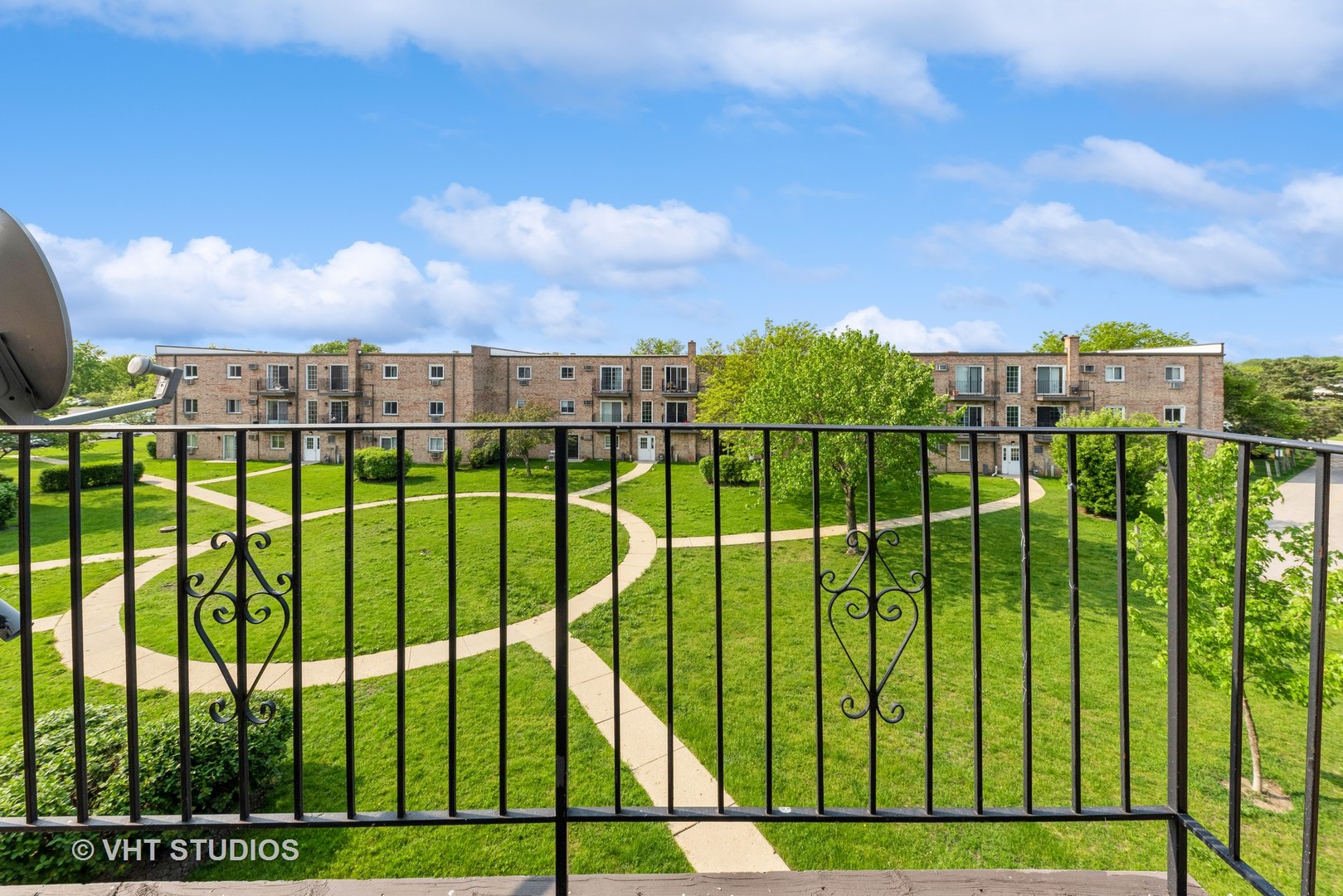 159 West Elk Trail, Unit 356 Carol Stream, IL 60188 - Photo 13 of 21 a view of a city view