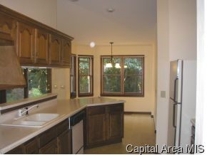 4440 Foxbury Lane Springfield, IL 62711 - Photo 4 of 10 Gallery Image 4