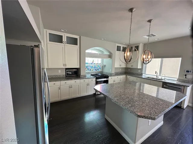 $3,500 | 10627 Aphrodite Street, Las Vegas, NV 89183