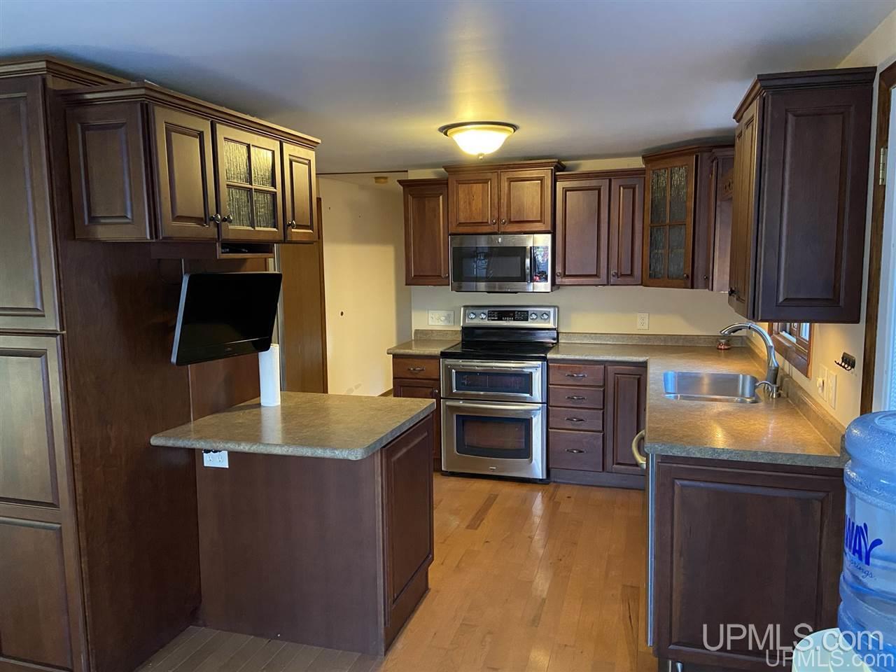 5922 Linden Road Manistique, MI 49854 - Photo 11 of 42 Gallery Image 11