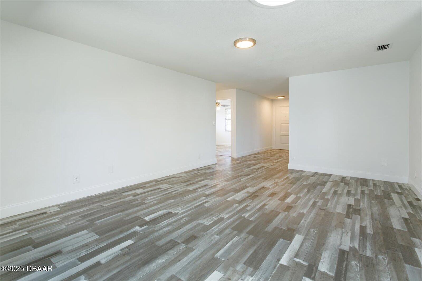 4319 South Peninsula Drive Ponce Inlet, FL 32127 - Photo 14 of 30 a view of an empty room and window