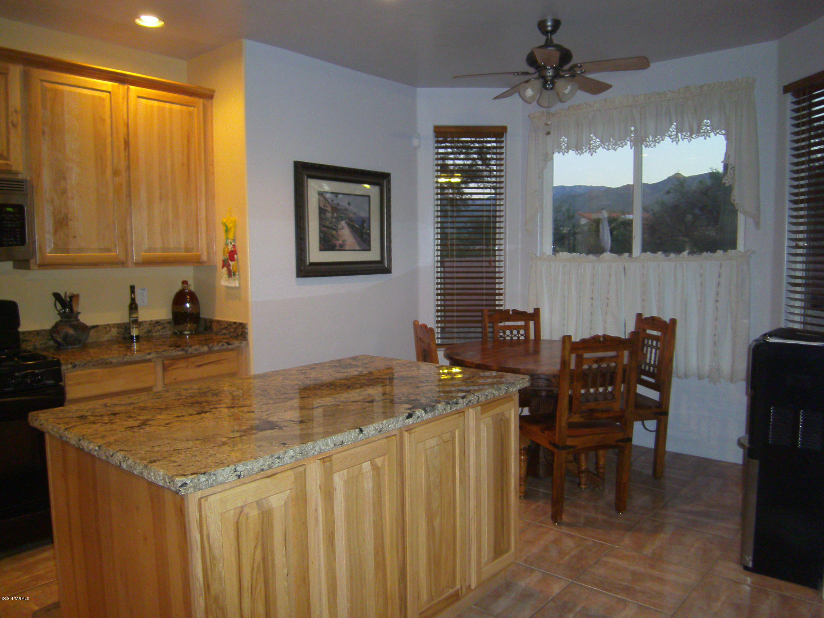 11561 East Tanque Verde Road Tucson, AZ 85749 - Photo 15 of 33