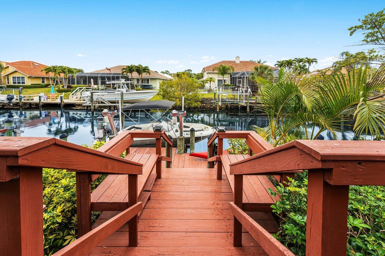 8794 Southeast Riverfront Terrace Jupiter, FL 33469 - Photo 45 of 68 048-8794SoutheastRiverfrontTerrace-Jupit