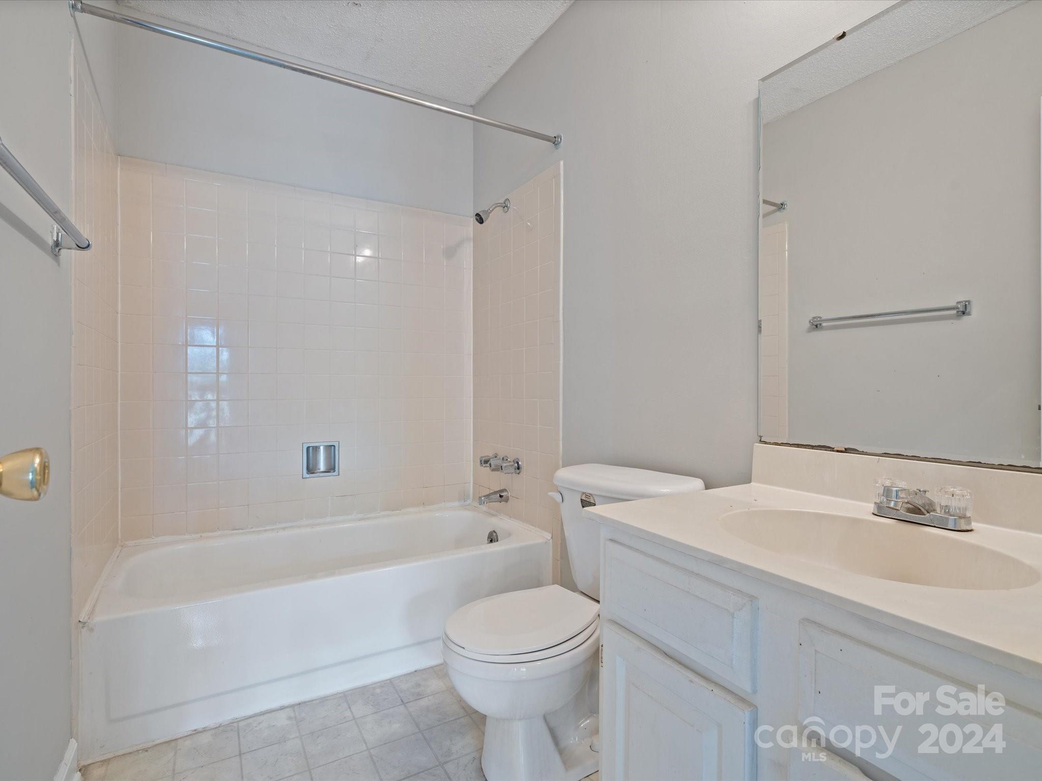 1600 Sharon Road West, Unit 4 Charlotte, NC 28210 - Photo 23 of 35