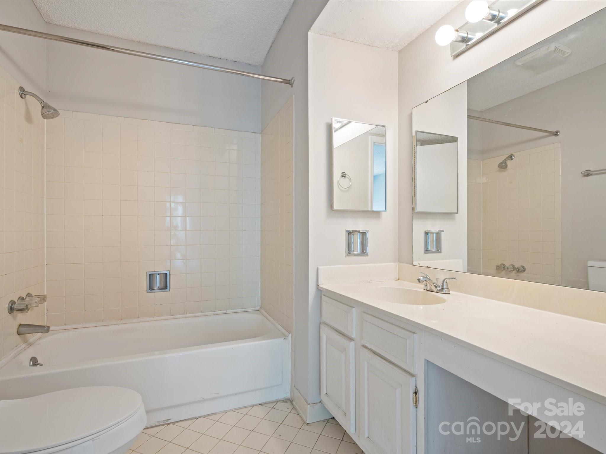 1600 Sharon Road West, Unit 4 Charlotte, NC 28210 - Photo 27 of 35