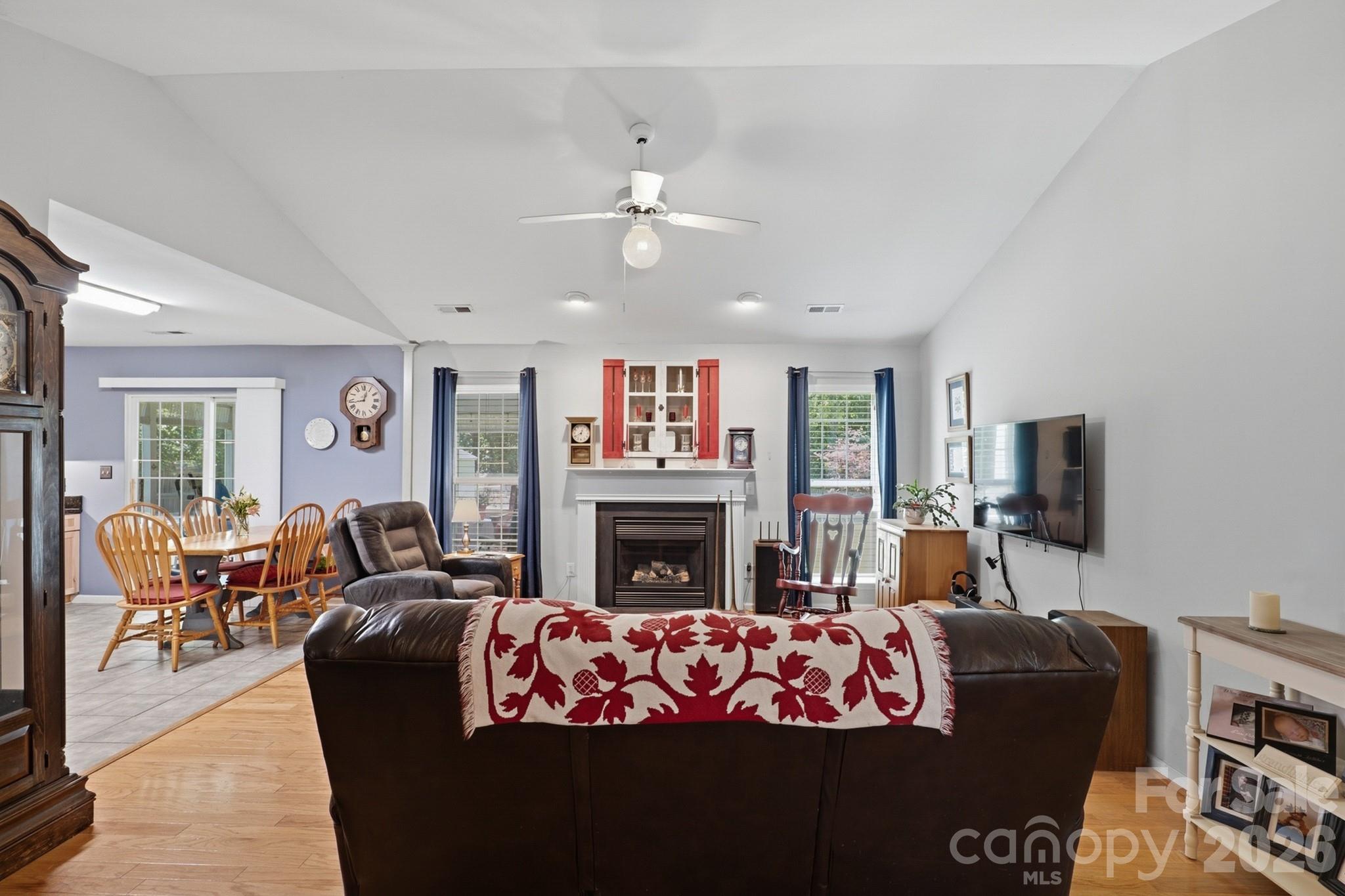 1118 Slate Ridge Road Matthews, NC 28104 - Photo 5 of 29