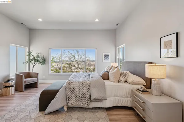 $1,675,000 | 312-314 Golden Gate Avenue, Richmond, CA 94801