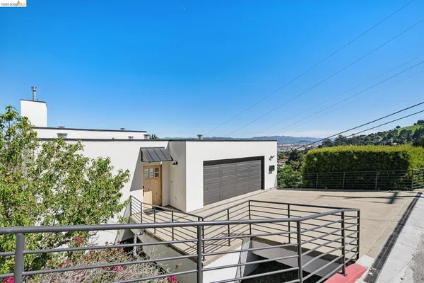 $1,675,000 | 312-314 Golden Gate Avenue, Richmond, CA 94801