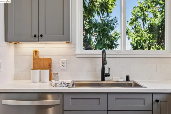 $1,675,000 | 312-314 Golden Gate Avenue, Richmond, CA 94801