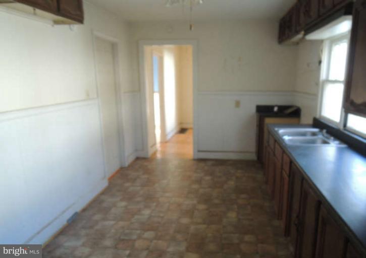 212 East 13th Avenue Ranson, WV 25438 - Photo 7 of 12 Kitchen