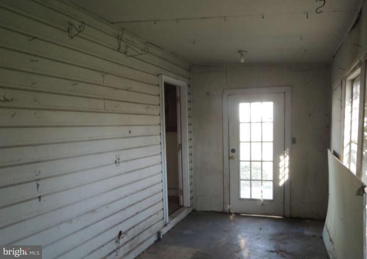 212 East 13th Avenue Ranson, WV 25438 - Photo 10 of 12 Interior (General)