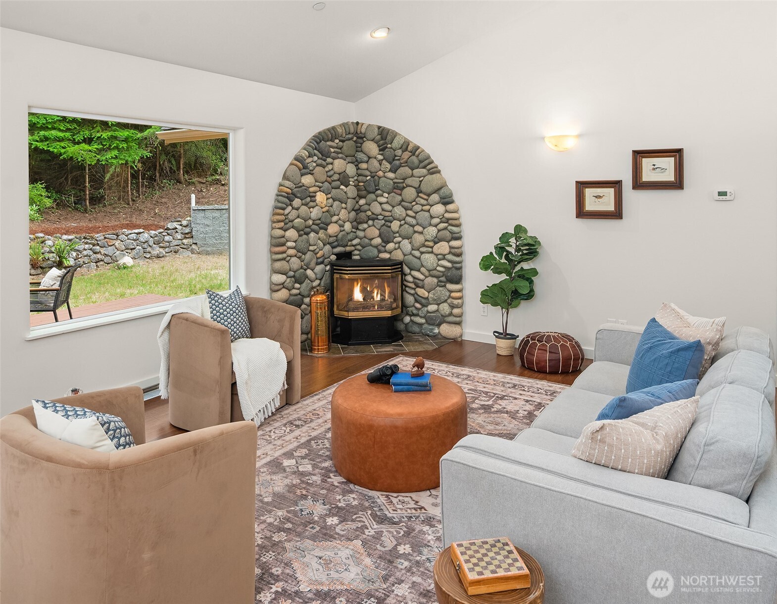 10420 Southwest 230th Street Vashon, WA 98070 - Photo 11 of 28
