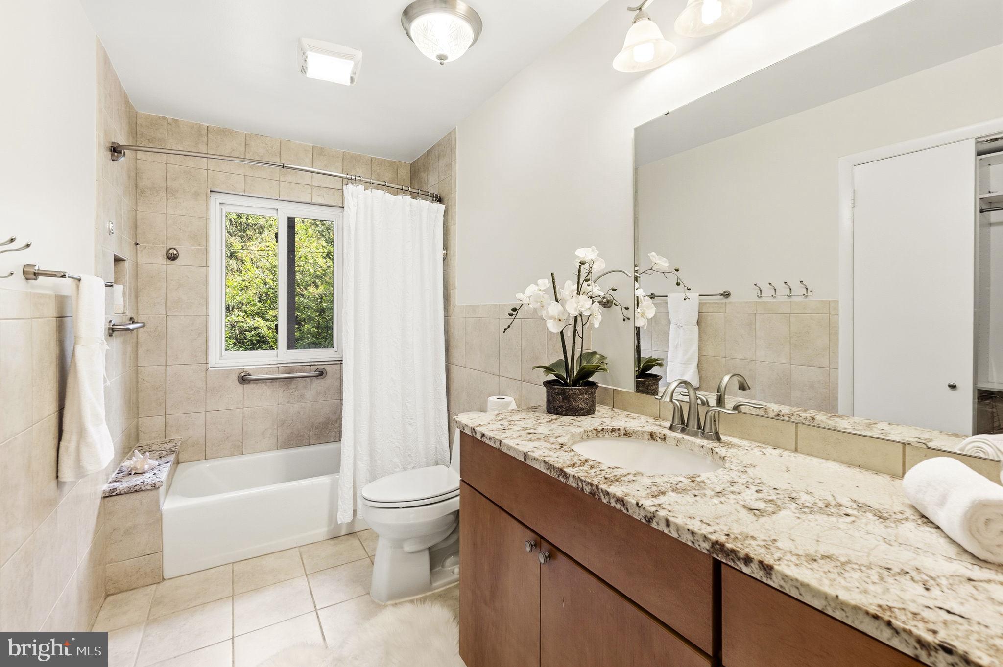 8566 Brickyard Road Potomac, MD 20854 - Photo 26 of 52 Bath