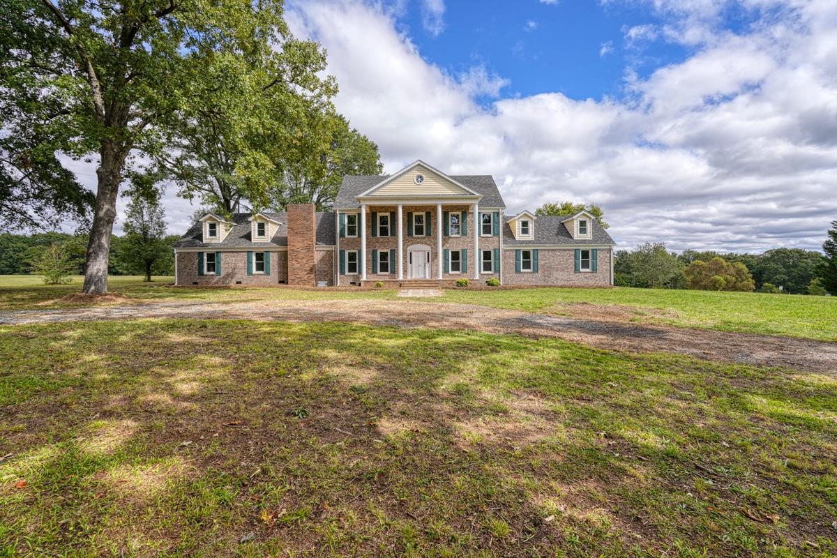 225 Ware Road Chesnee, SC 29323 - Photo 2 of 36 Gallery Image 2