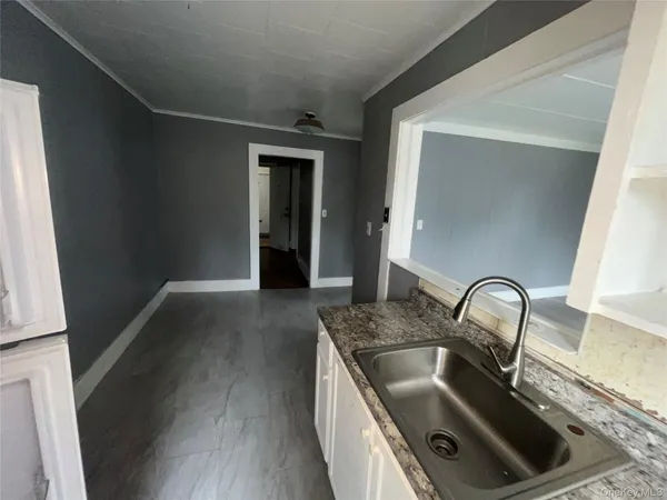 $1,000 | 10 Church Avenue, Unit 6, Roscoe, NY 12776