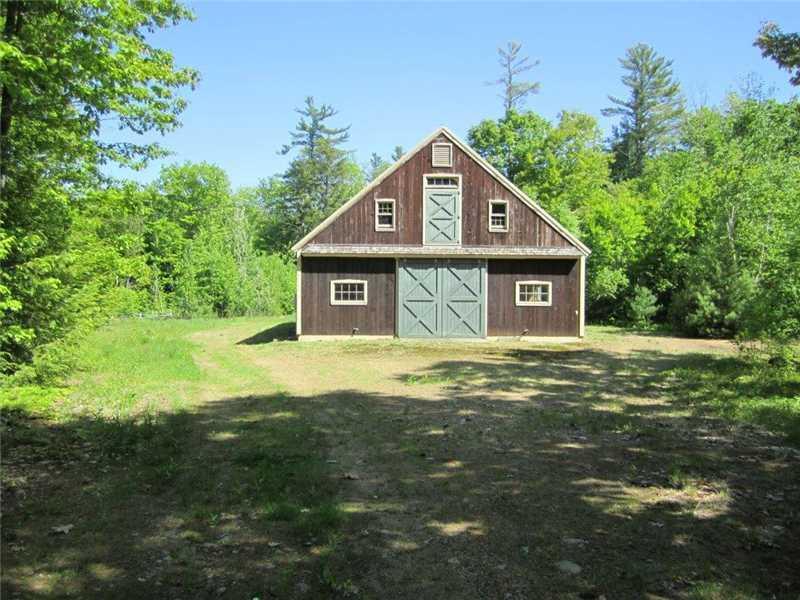 356 Ford Quint Road North Berwick, ME 03906 - Photo 28 of 35 Stable/Barn.