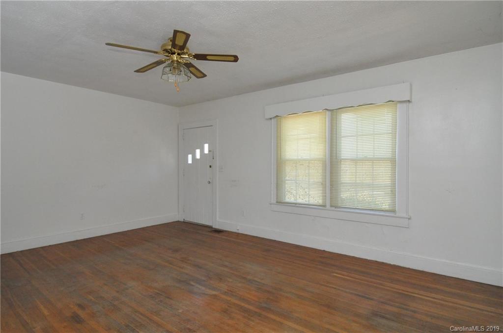 2901 Melvin Hill Road Campobello, SC 29322 - Photo 16 of 26
