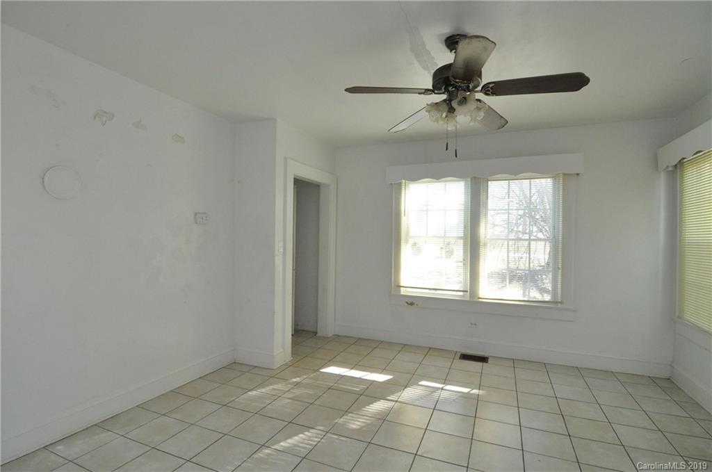 2901 Melvin Hill Road Campobello, SC 29322 - Photo 19 of 26