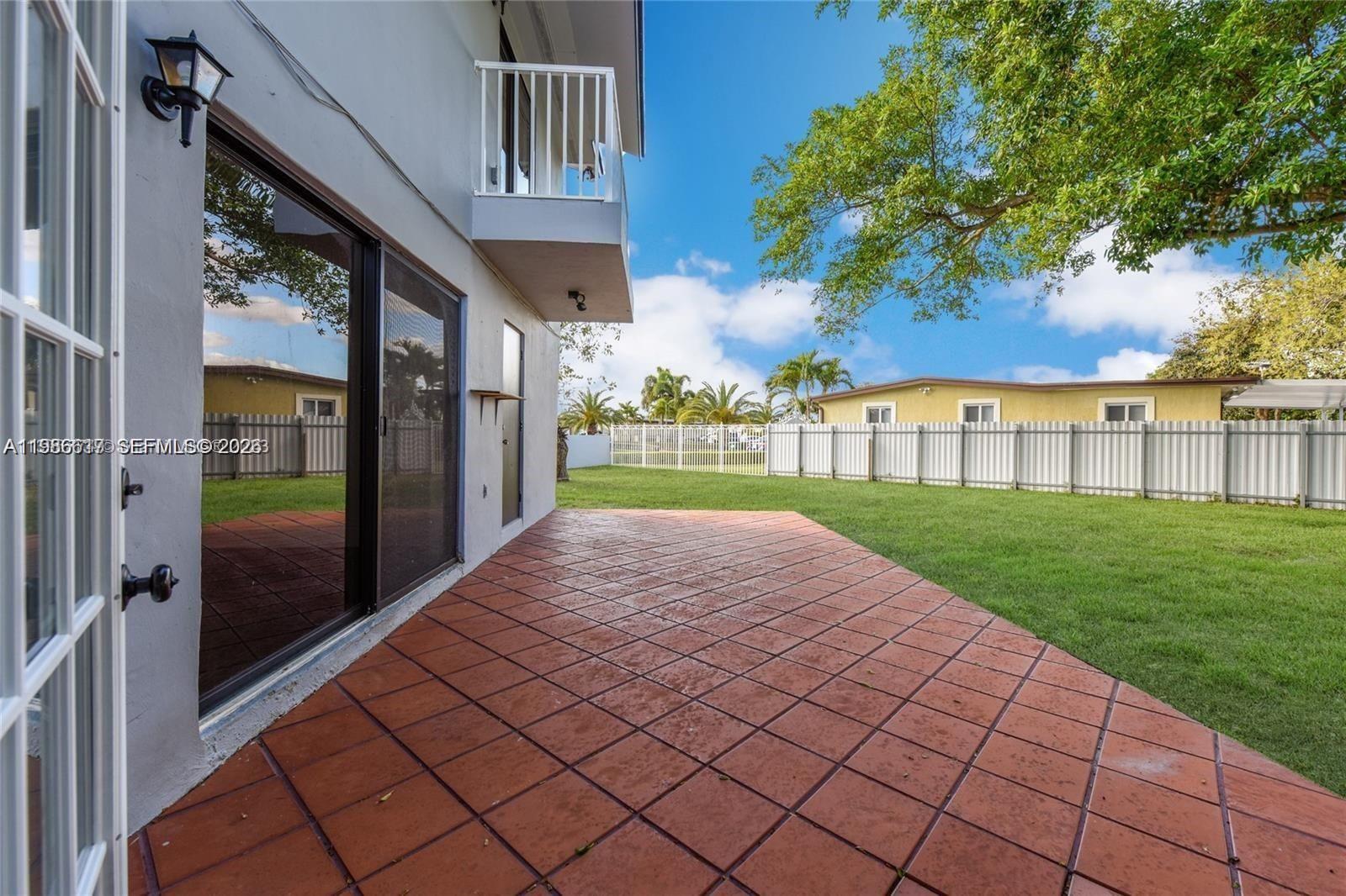 9005 Southwest 56th Street Miami, FL 33165 - Photo 21 of 41