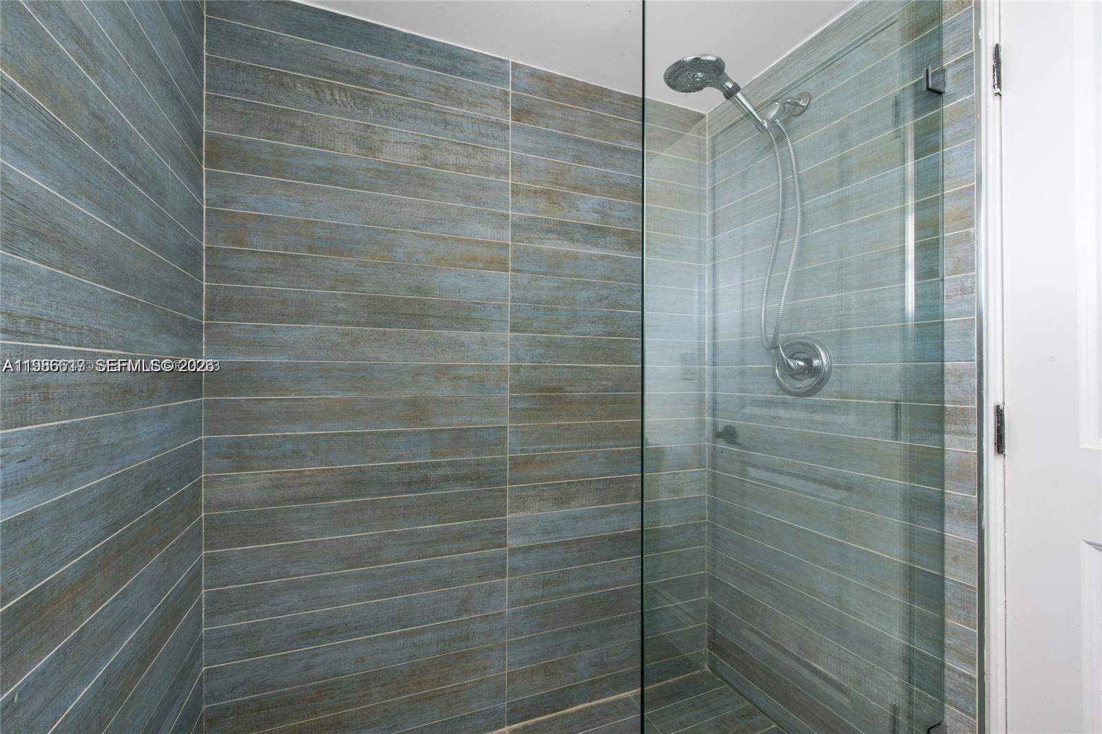 9005 Southwest 56th Street Miami, FL 33165 - Photo 25 of 41