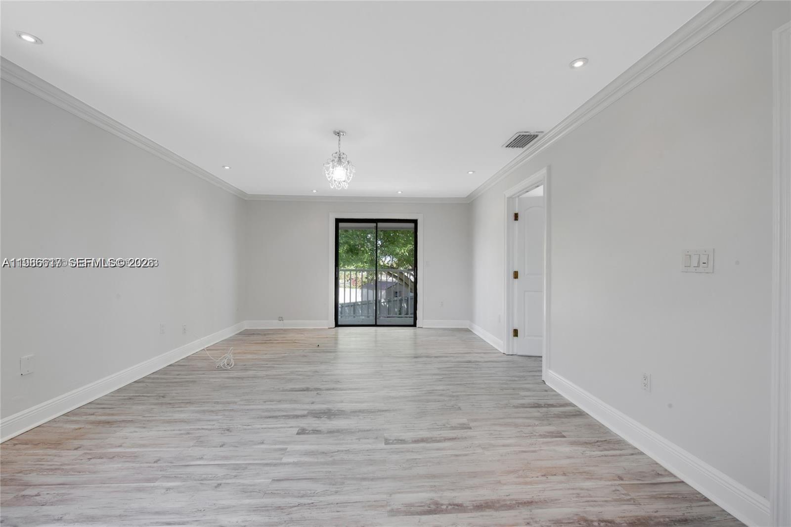 9005 Southwest 56th Street Miami, FL 33165 - Photo 3 of 41