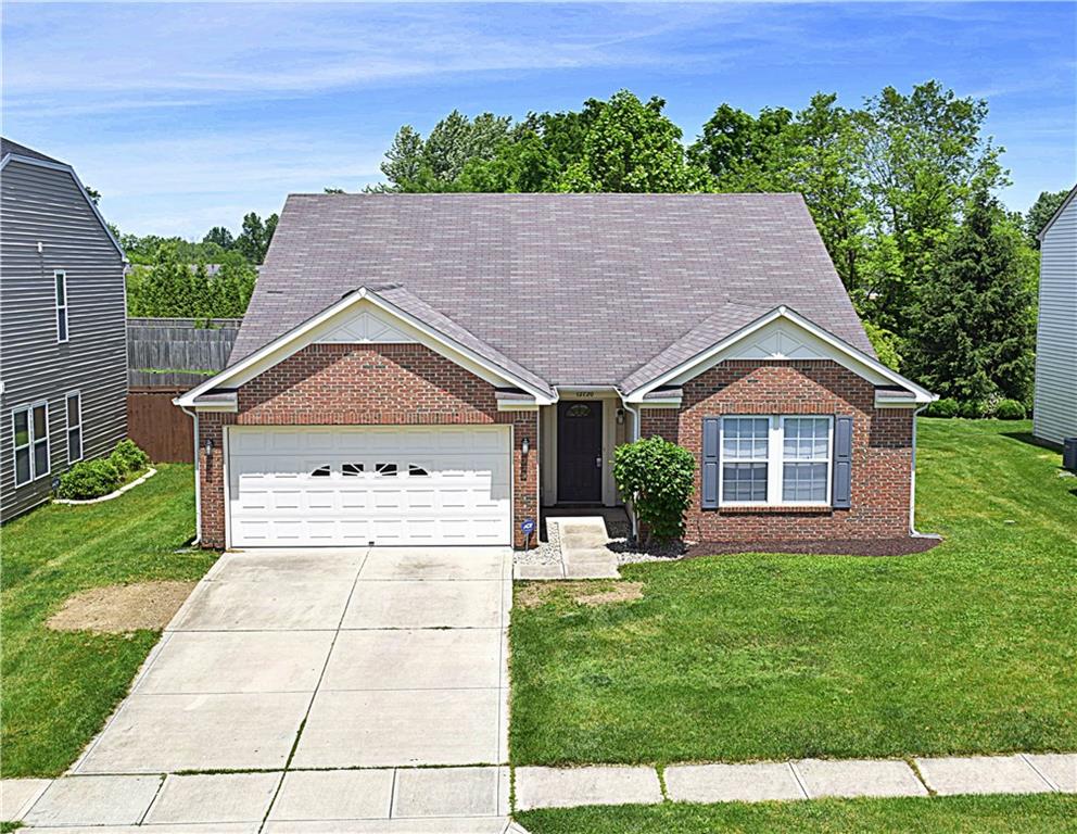 12720 White Rabbit Way Indianapolis, IN 46236 - Photo 2 of 29 Gallery Image 2
