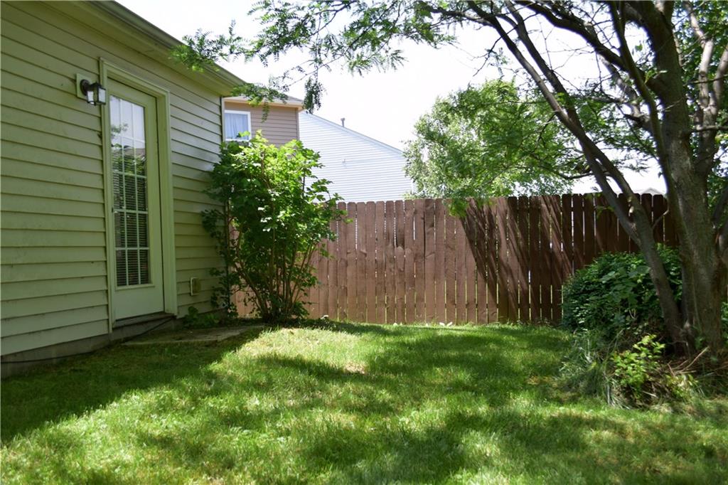 12720 White Rabbit Way Indianapolis, IN 46236 - Photo 27 of 29 Gallery Image 27